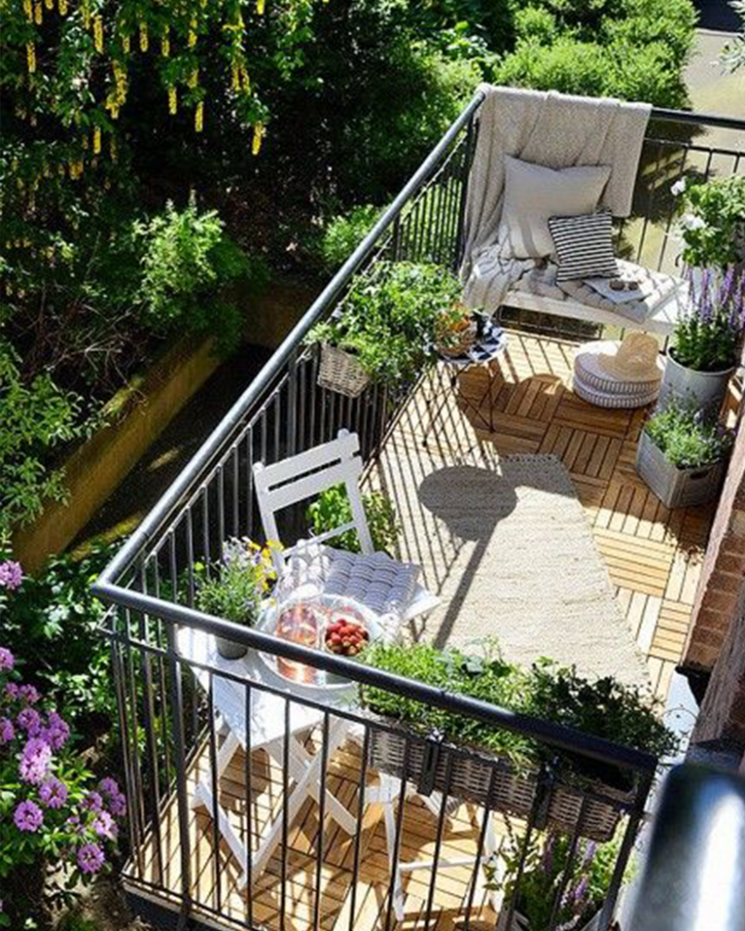 Balcony Garden Ideas to Create a Unique Outdoor Space - Milestone